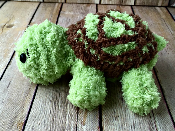 Free Crochet Pattern - Pipsqueak Turtle