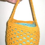 Free Crochet Yarn Holder Pattern