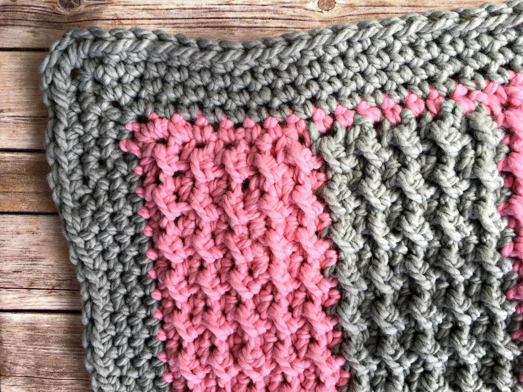 Free Crochet Pattern - Easy Weekend Baby Blanket