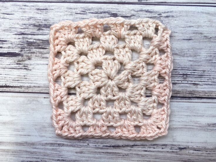 How to Crochet a Basic Granny Crochet Motif