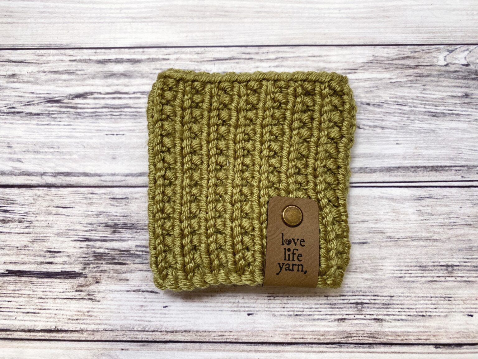 Beginner Knit Mug Cozy (Free Knitting Pattern)