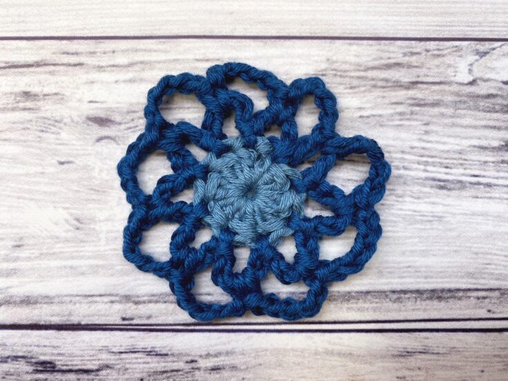 Easy Crochet Flower Pattern