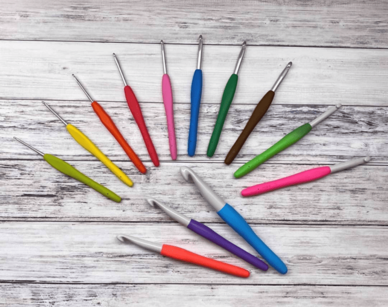 What Size Crochet Hook for Blanket? love. life. yarn.