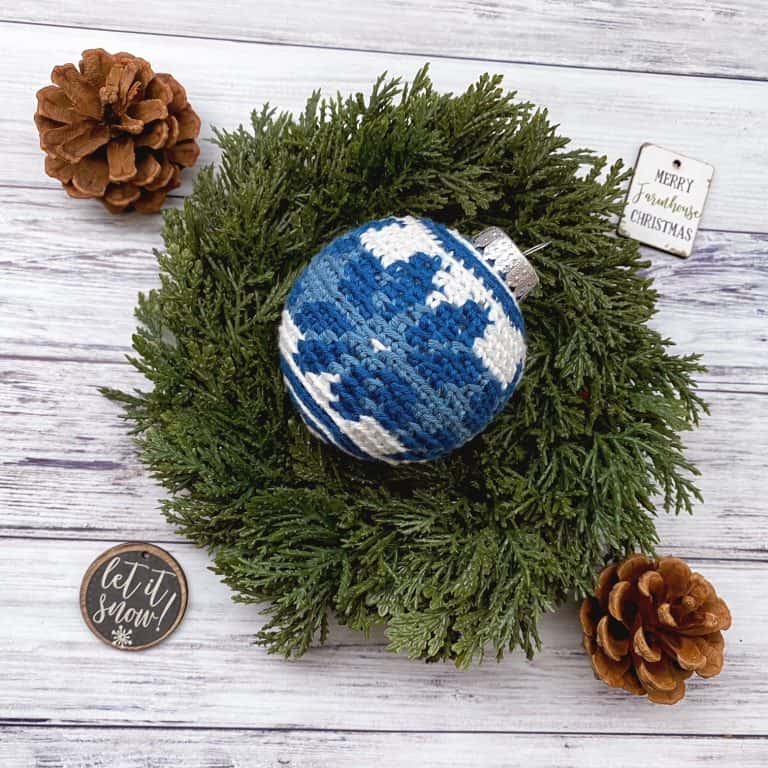 25+ Free Crochet Christmas Ornament Patterns love. life. yarn. — free download