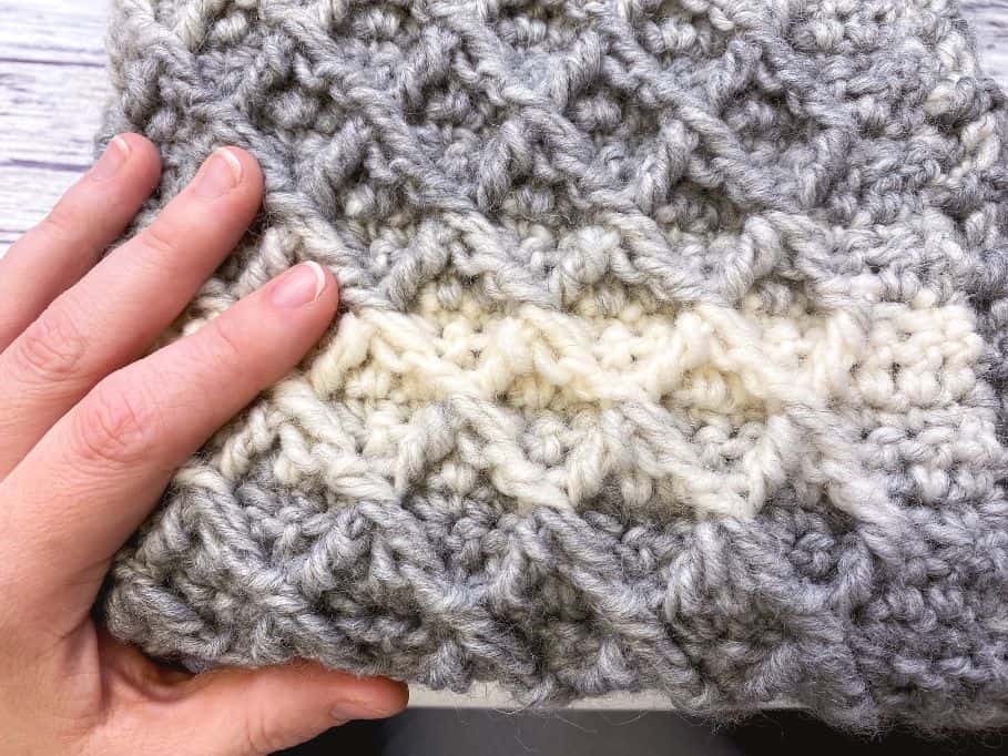 Diamond Stitch Crochet Blanket Pattern love. life. yarn.