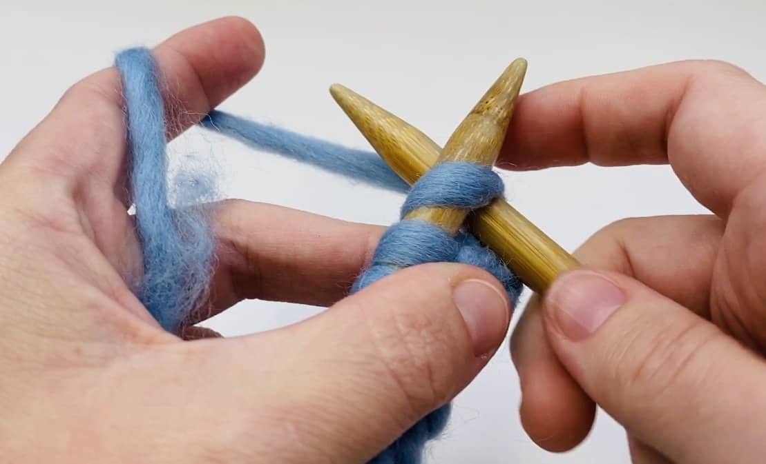 Knit Basics: Stockinette/ Stocking Stitch (St St) - Stolen Stitches