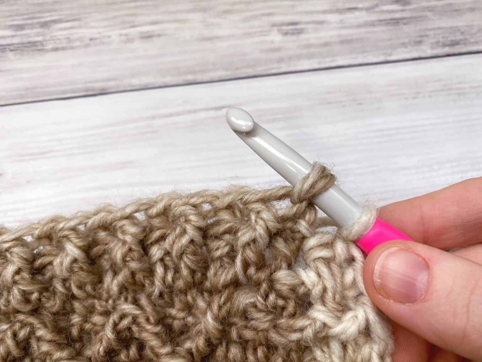 Simple Ribbed Crochet Blanket Border (Easy Tutorial) love. life. yarn.