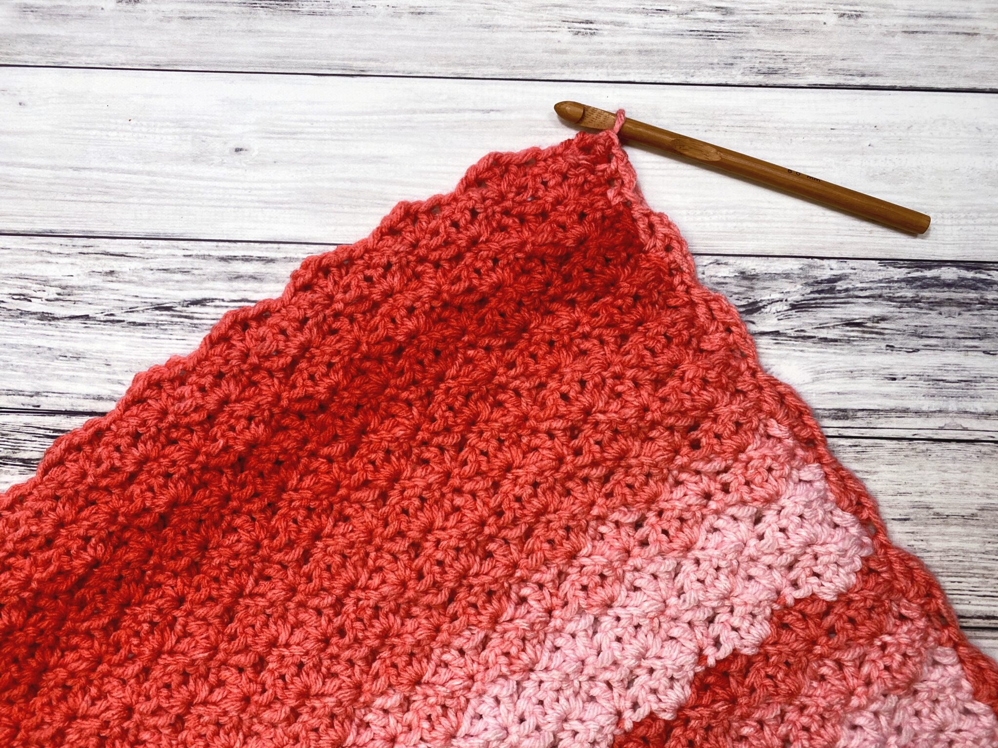Easy Shell Stitch Crochet Blanket love. life. yarn.
