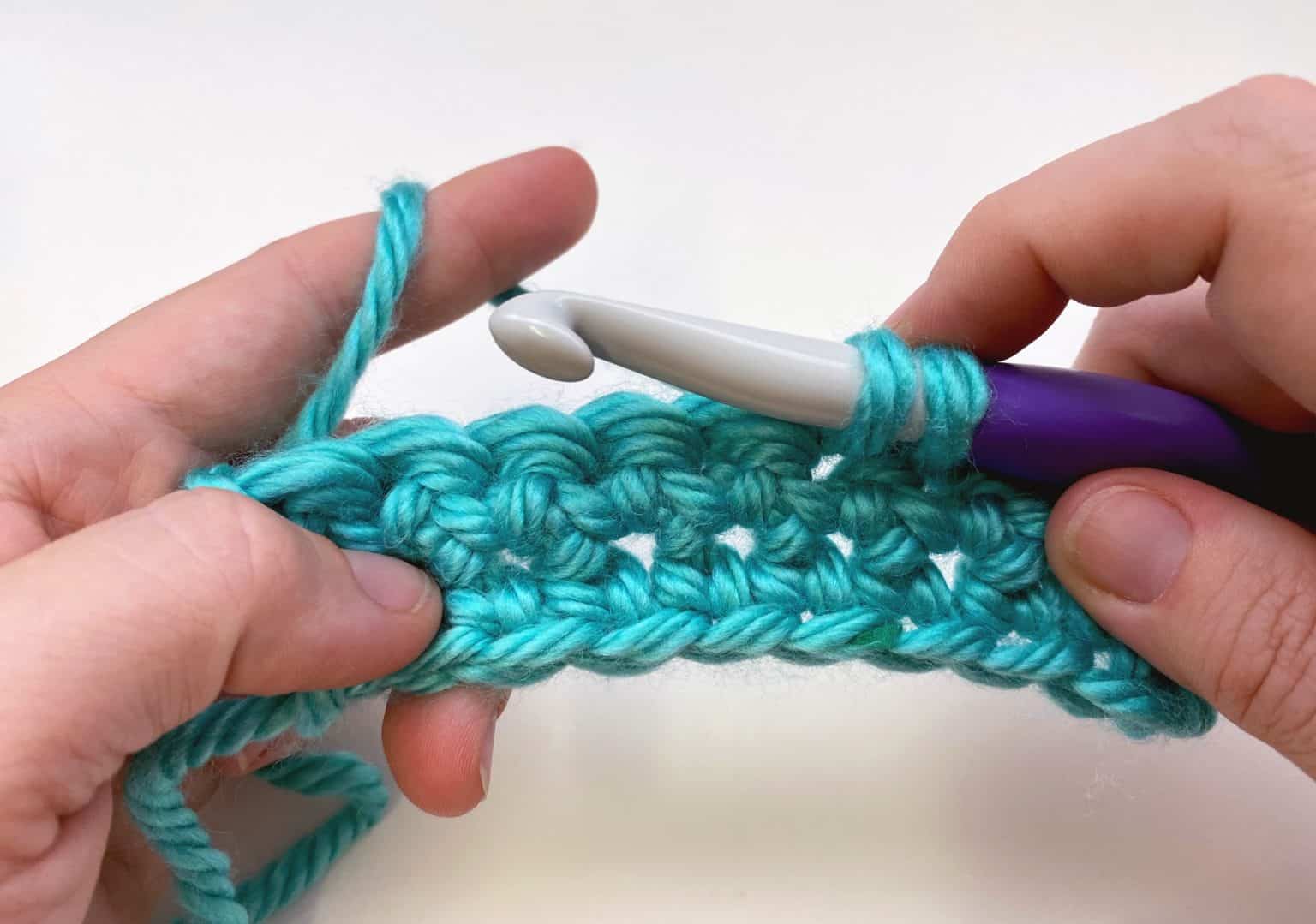 How to Tie a Slip Knot in Crochet (3 Ways!) love. life. yarn.
